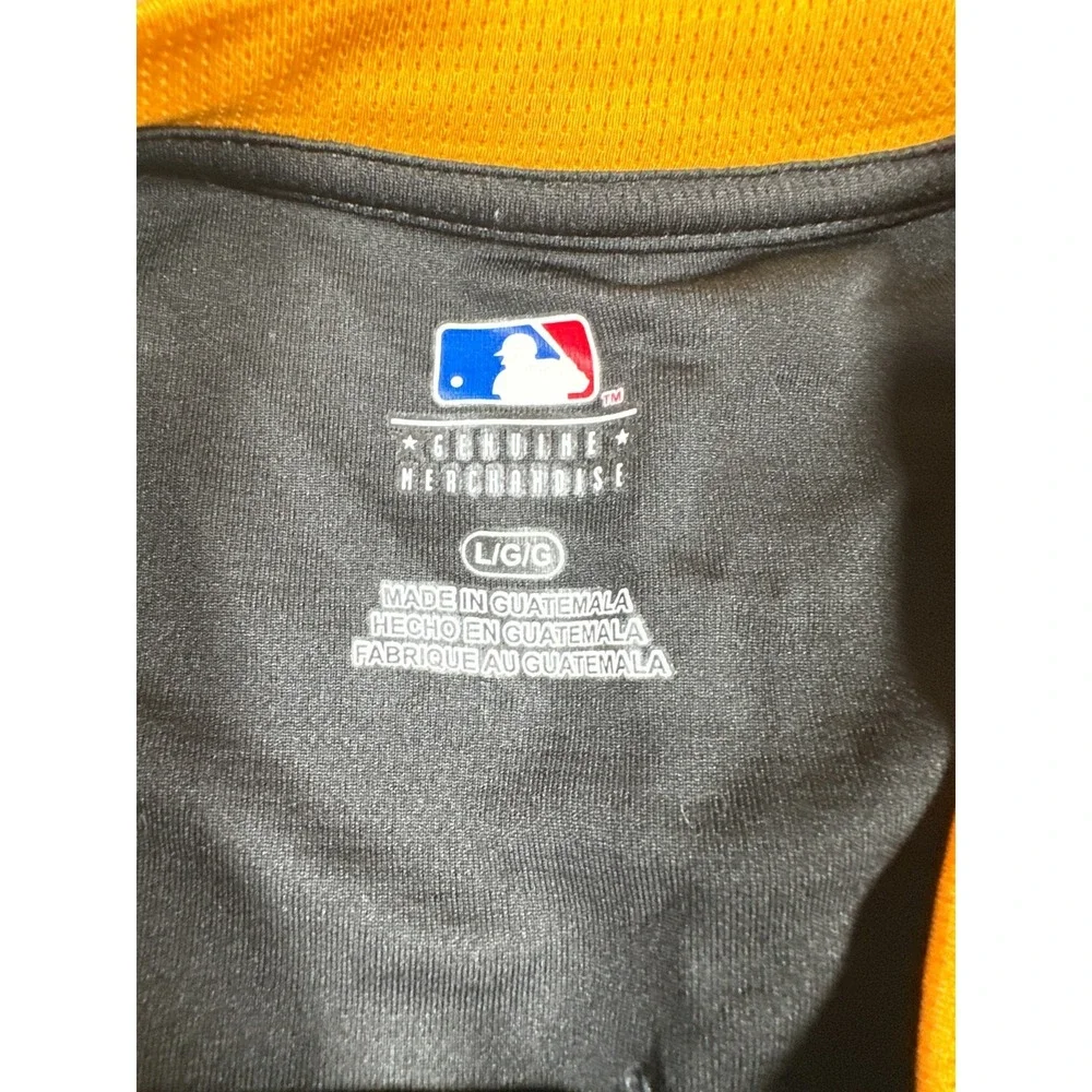 Pittsburgh Pirates Baseball Team Jersey Mens‎ Large Black Yellow V Neck Logo